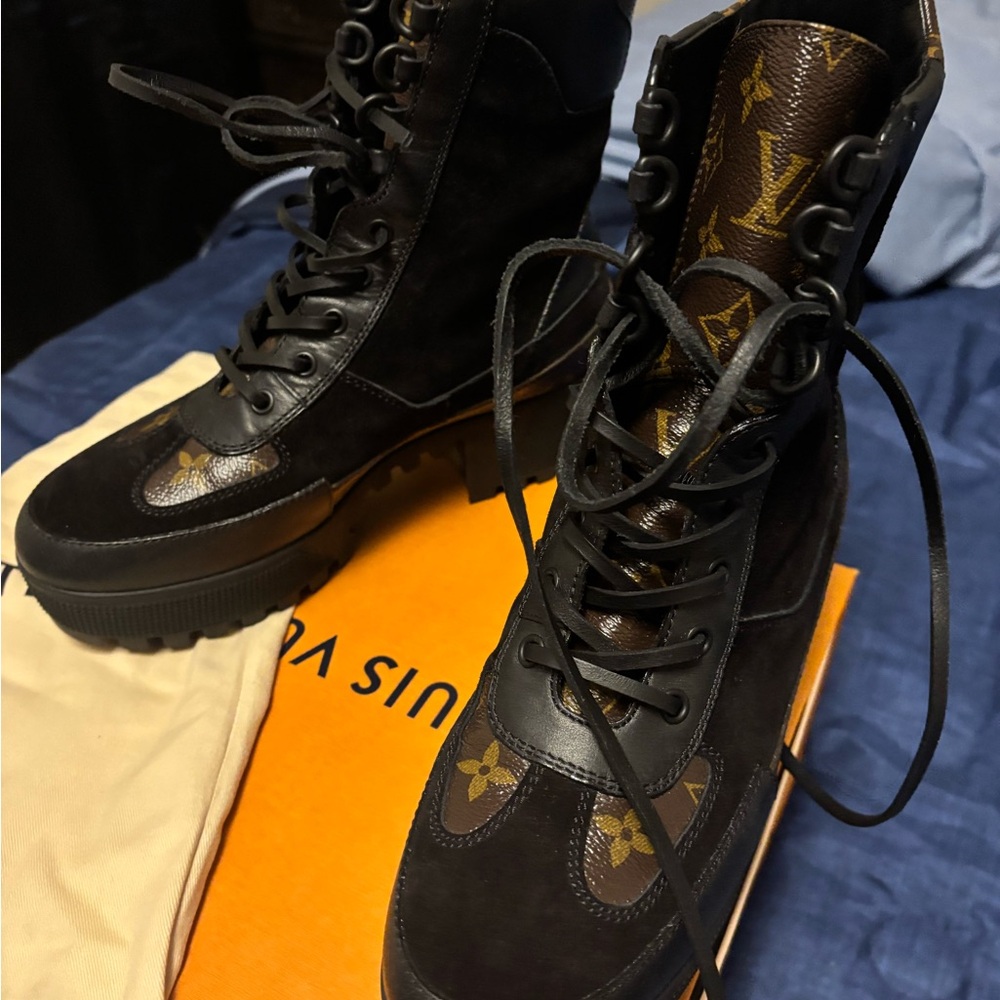 Louis Vuitton Brown and Black Monogram Boots - Picture 4 of 9